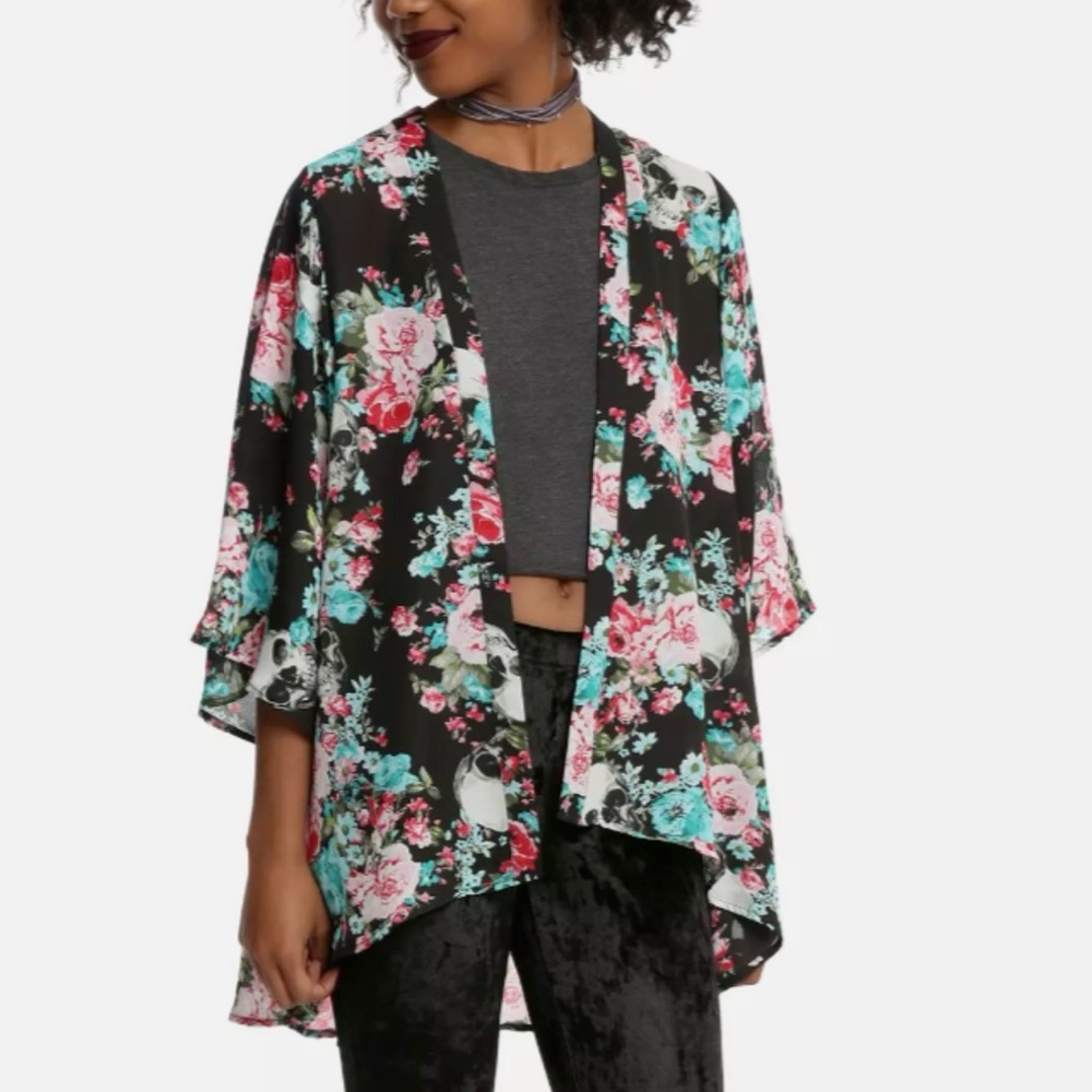 Hot Topic blue pink floral skull kimono